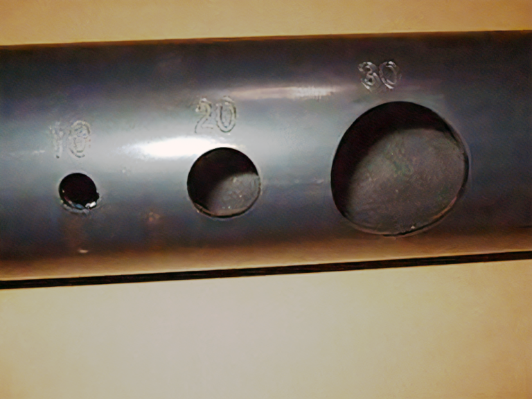 丸パイプ特殊加工ケガキ